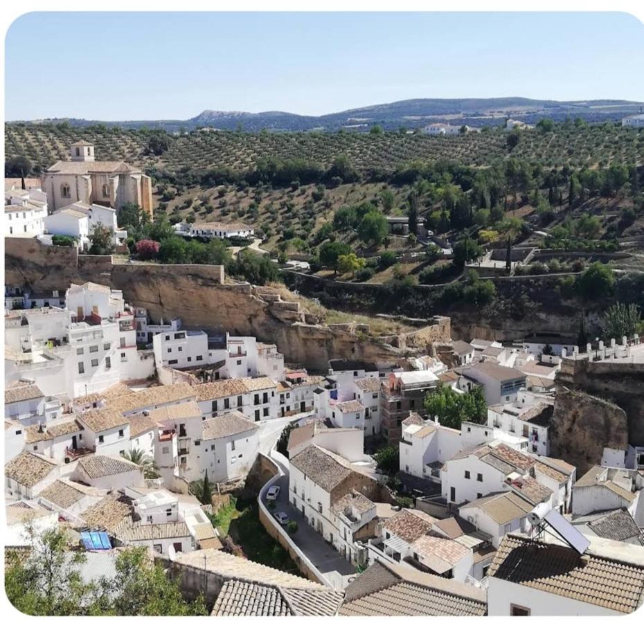 La Casa Del Rio Apartment Setenil De Las Bodegas Exterior foto