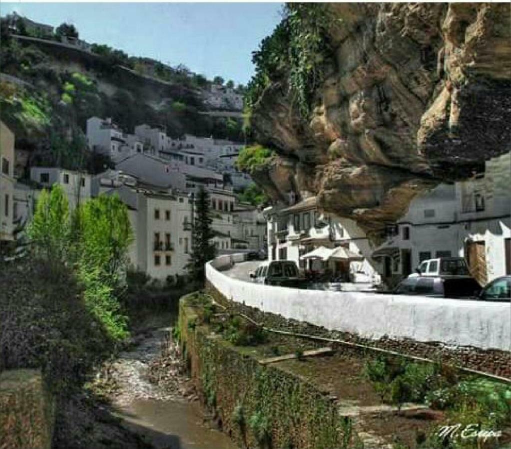 La Casa Del Rio Apartment Setenil De Las Bodegas Exterior foto