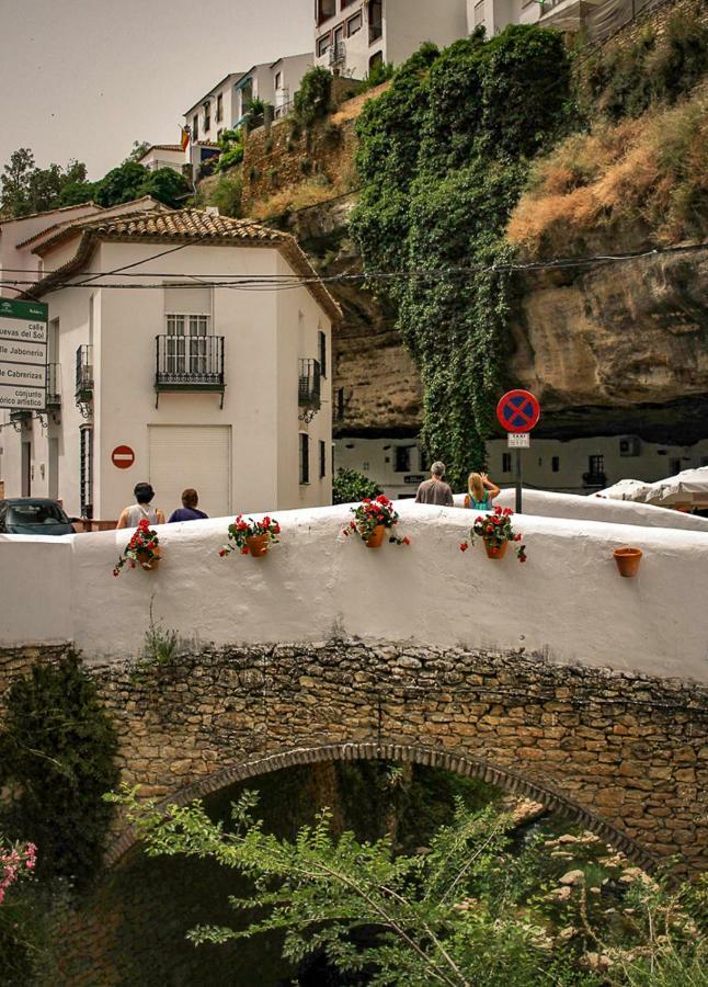 La Casa Del Rio Apartment Setenil De Las Bodegas Exterior foto